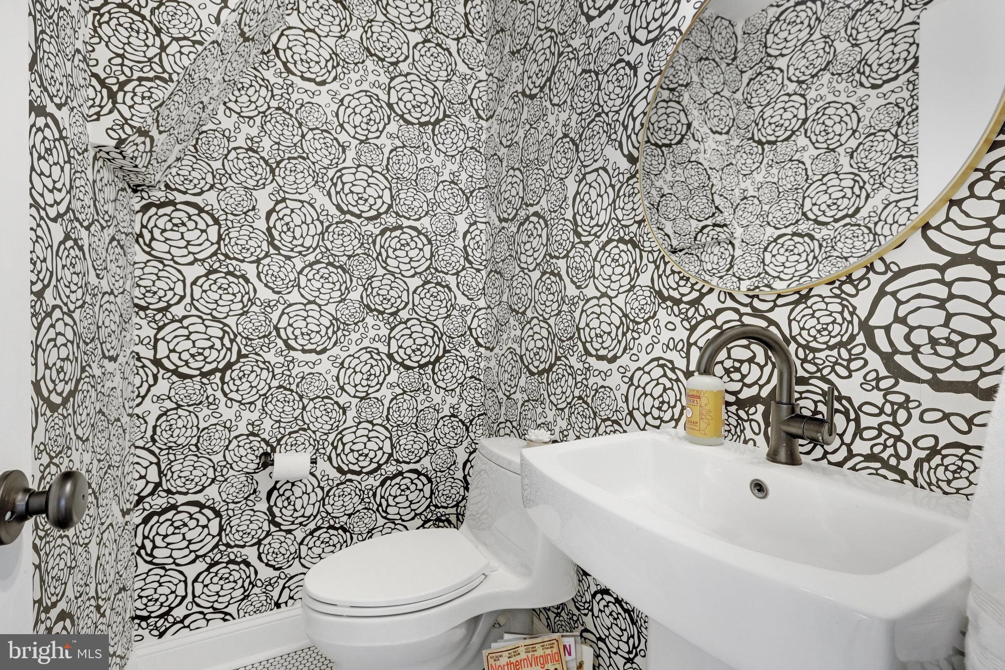 2100 Post Road Vienna, VA 22181 - Photo 18 of 72 Powder Room