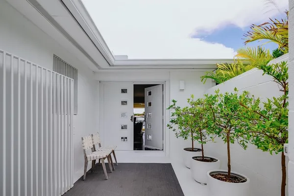$1,449,000 | 440 64th Avenue, St. Pete Beach, FL 33706