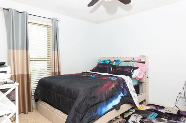 $305,000 | 8413 Fairway Drive, Pineville, LA 71360