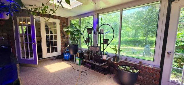 $305,000 | 8413 Fairway Drive, Pineville, LA 71360