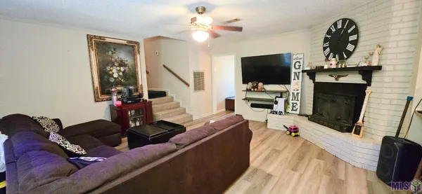 $305,000 | 8413 Fairway Drive, Pineville, LA 71360