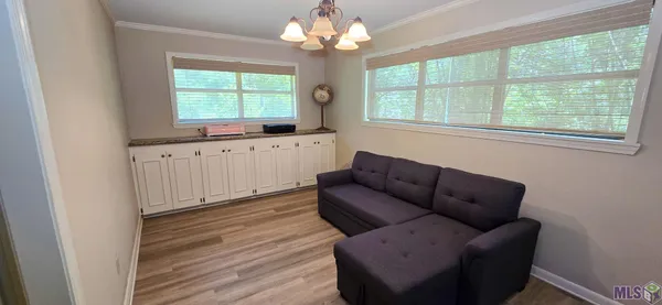 $305,000 | 8413 Fairway Drive, Pineville, LA 71360