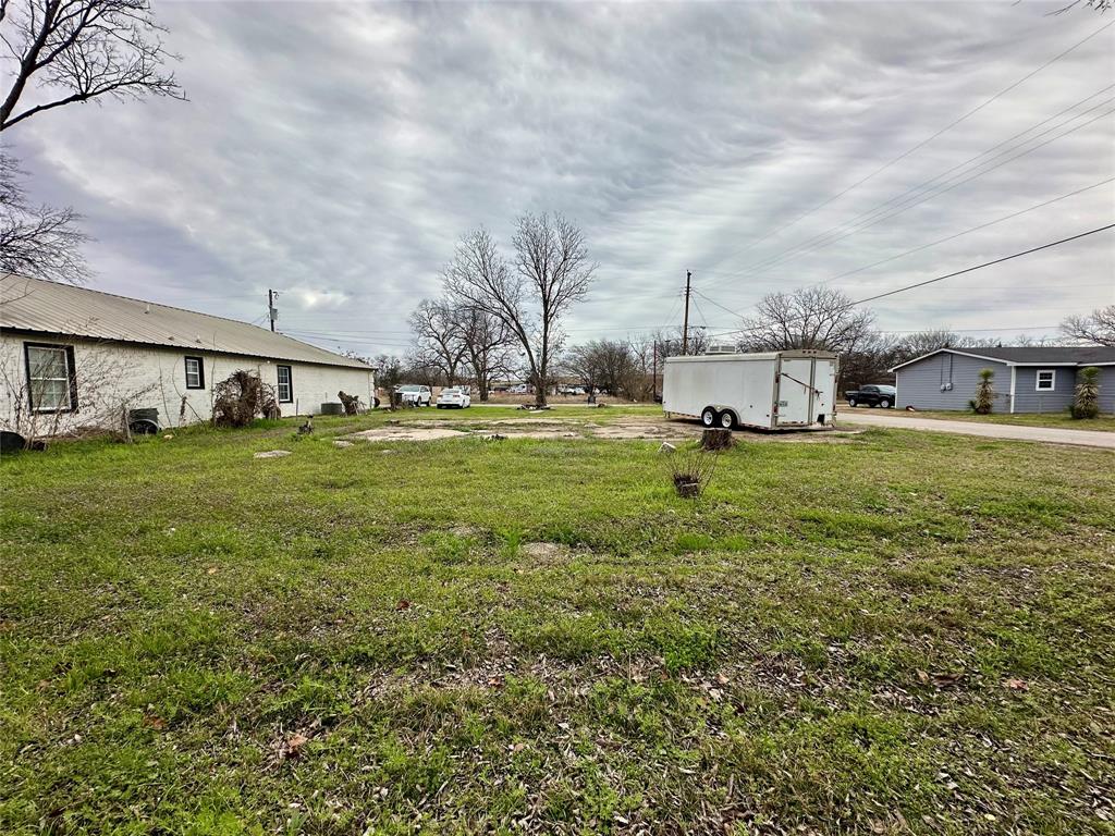 1101 North Border Street Cleburne, TX 76031 - Photo 7 of 7