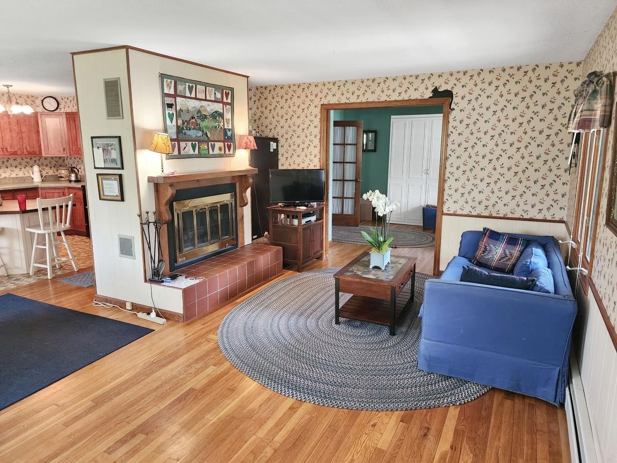 620 Highway 5 Fairlee, VT 05045 - Photo 5 of 38 Gallery Image 5