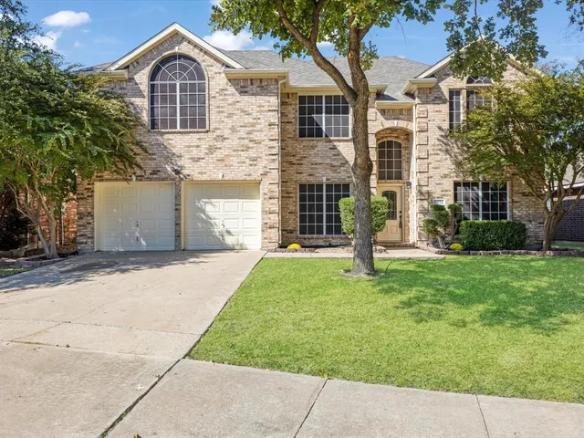 $529,900 | 9014 Hogan Drive, Rowlett, TX 75089
