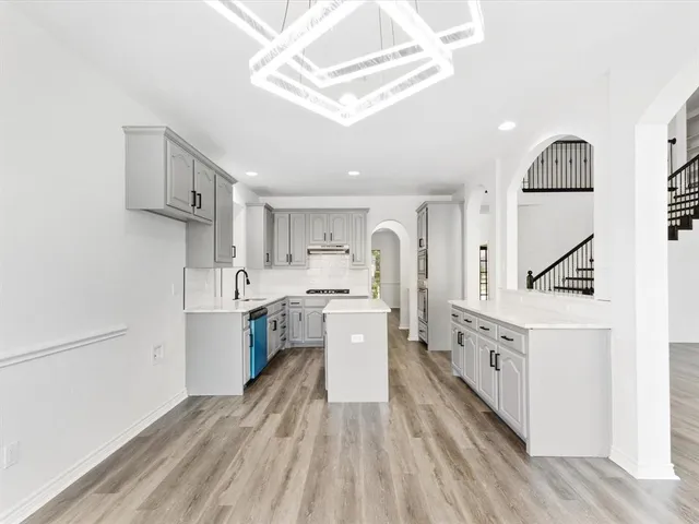 $529,900 | 9014 Hogan Drive, Rowlett, TX 75089