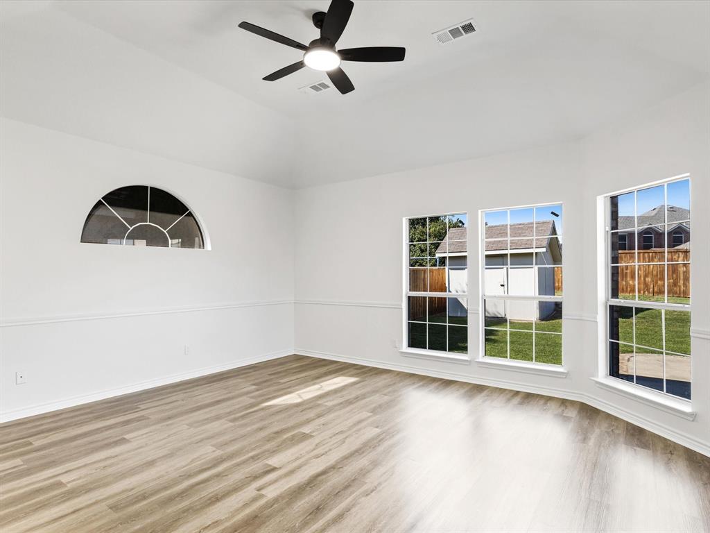 9014 Hogan Drive Rowlett, TX 75089 - Photo 14 of 39