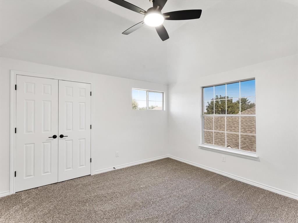 9014 Hogan Drive Rowlett, TX 75089 - Photo 30 of 39