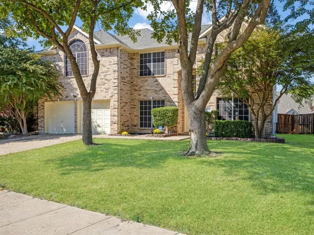 $529,900 | 9014 Hogan Drive, Rowlett, TX 75089