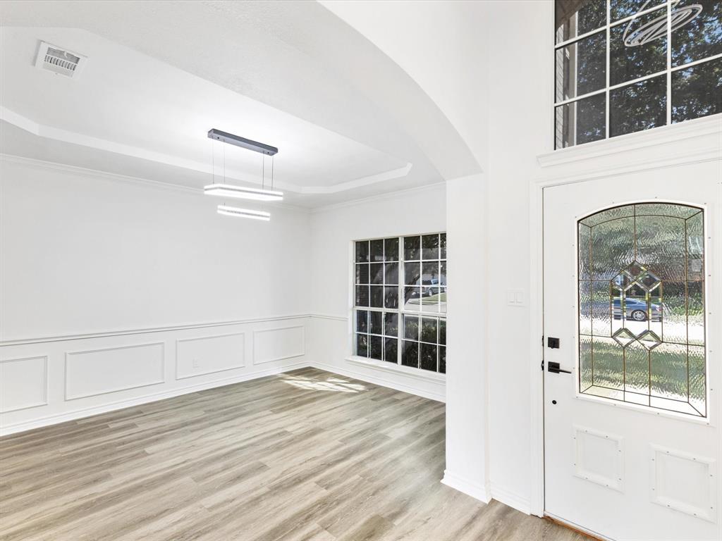 9014 Hogan Drive Rowlett, TX 75089 - Photo 6 of 39