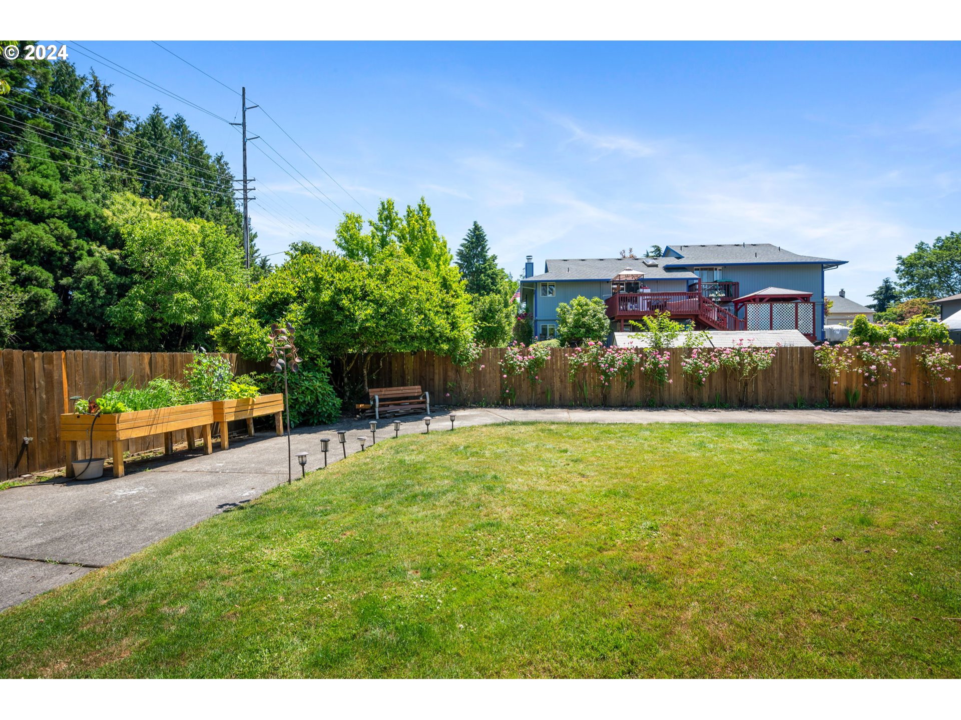 3608 Northwest McCann Road Vancouver, WA 98685 - Photo 39 of 47 a view of a backyard