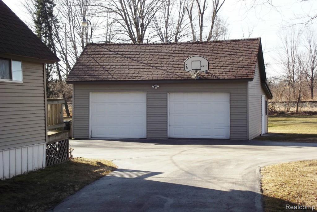 4514 East Grand River Road Webberville, MI 48892 - Photo 2 of 12 Gallery Image 2