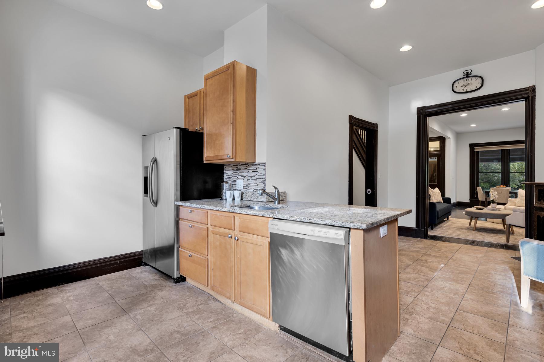 1926 Mt Royal Terrace Baltimore, MD 21217 - Photo 15 of 34 kitchen