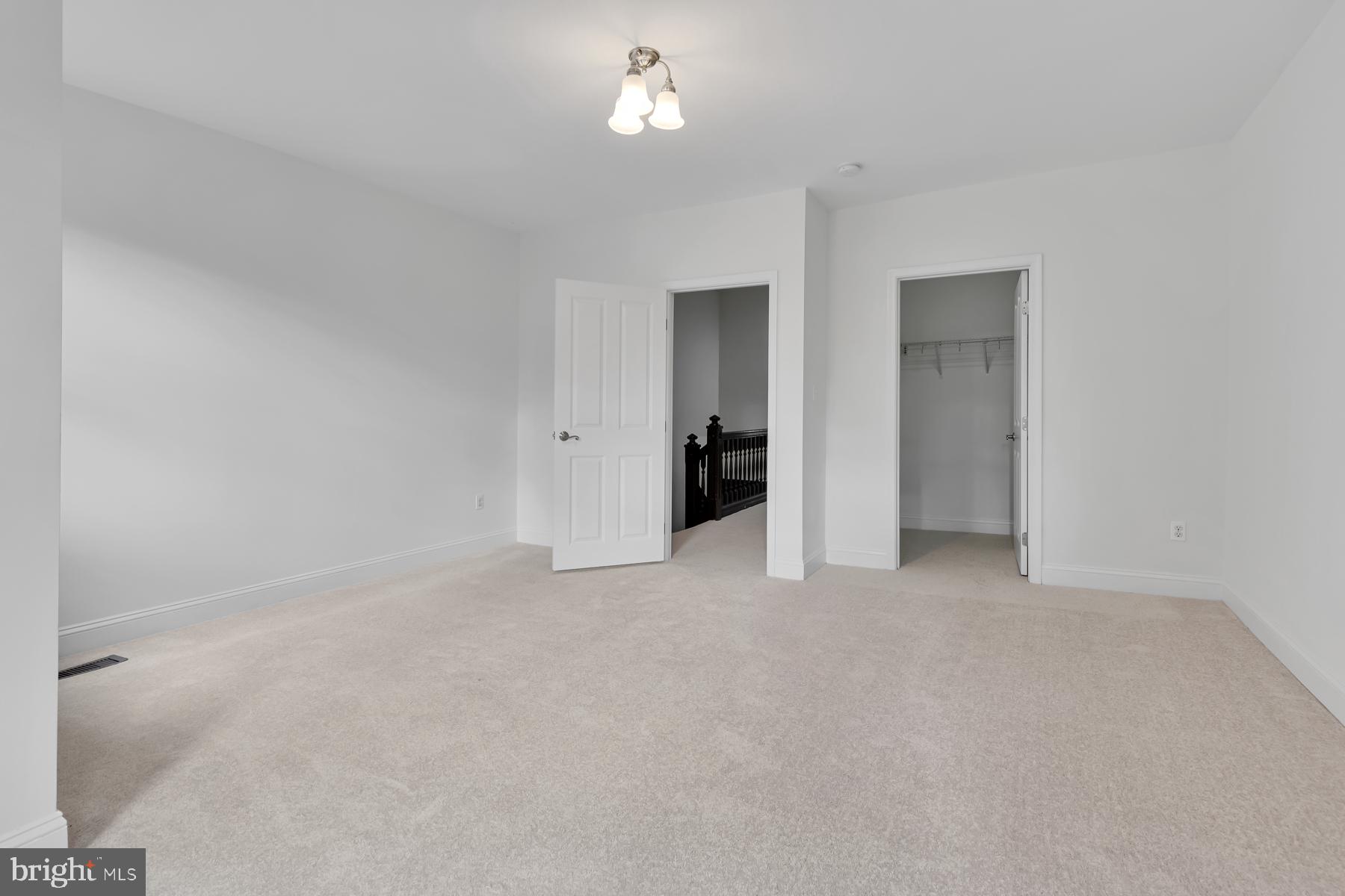 1926 Mt Royal Terrace Baltimore, MD 21217 - Photo 27 of 34 3rd floor back bedroom