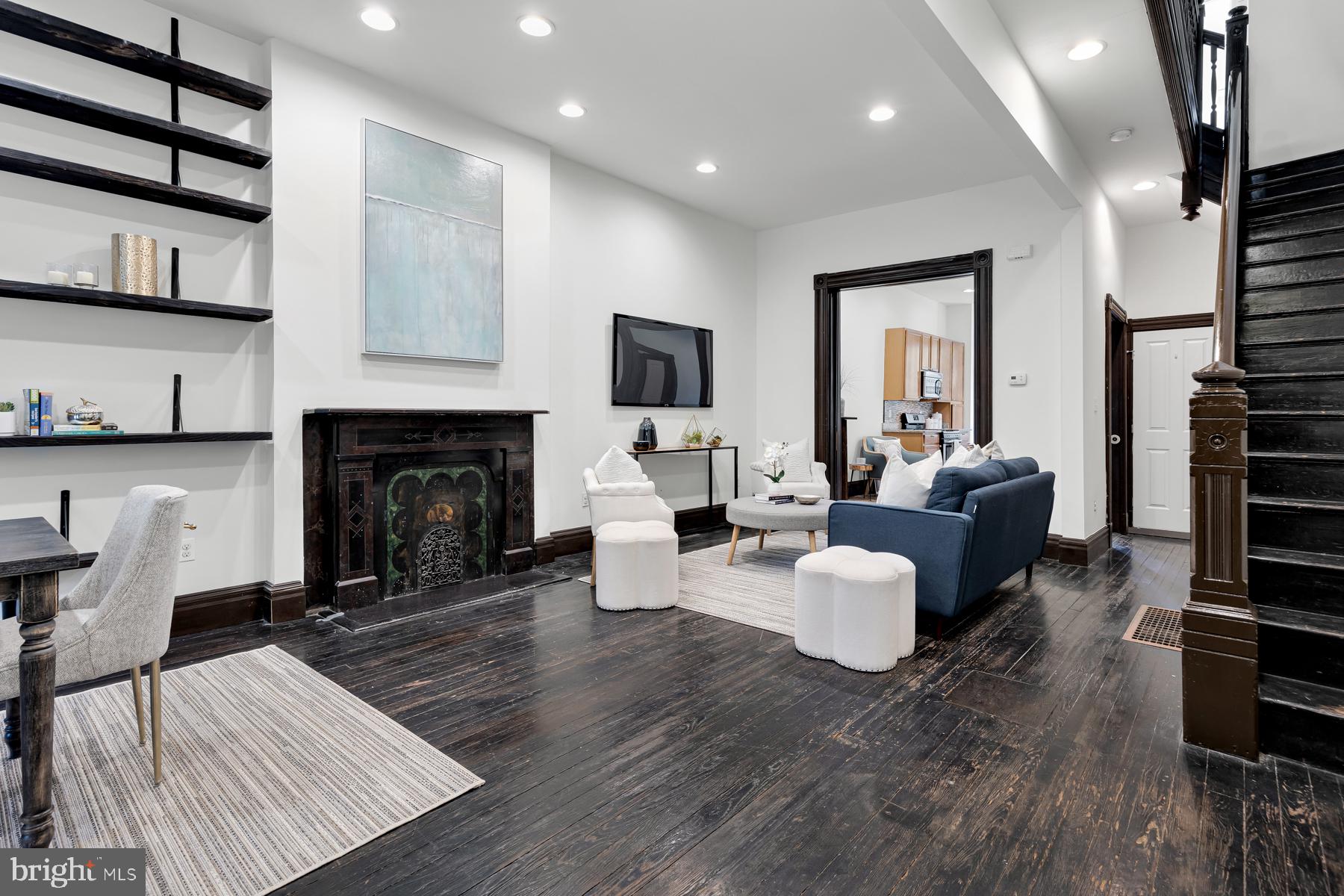 1926 Mt Royal Terrace Baltimore, MD 21217 - Photo 5 of 34 open concept, living and dining