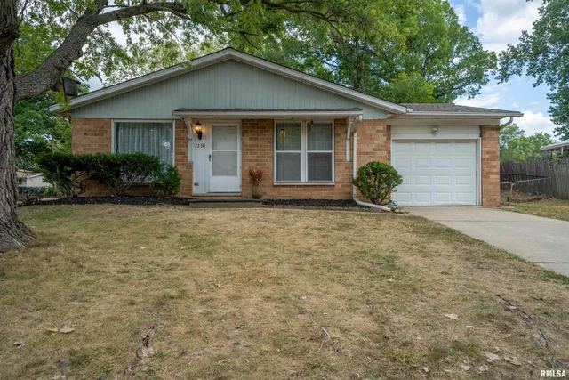 $123,000 | 2230 North Idaho Street, Peoria, IL 61604