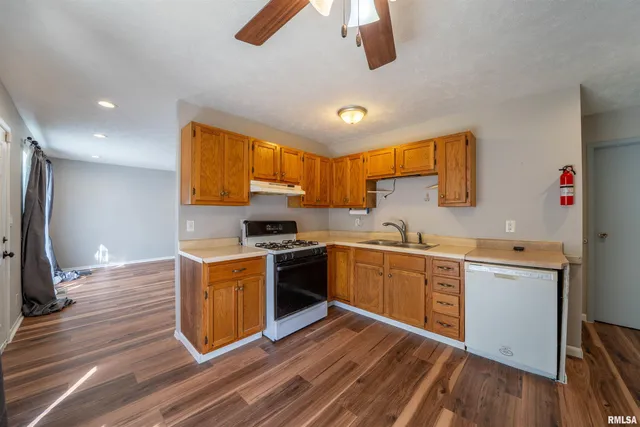 $123,000 | 2230 North Idaho Street, Peoria, IL 61604