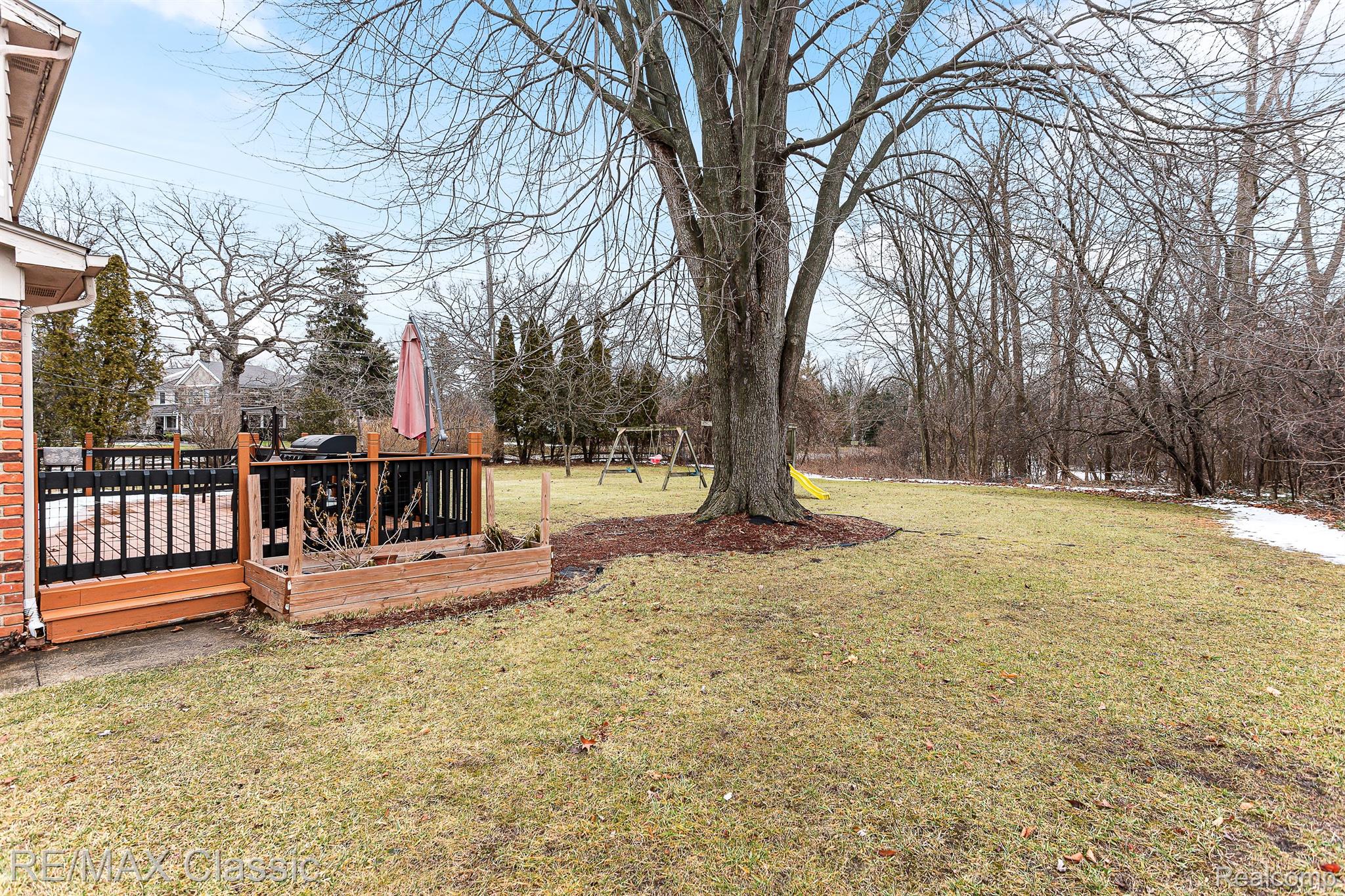32636 Woodridge Road Farmington, MI 48334 - Photo 43 of 53