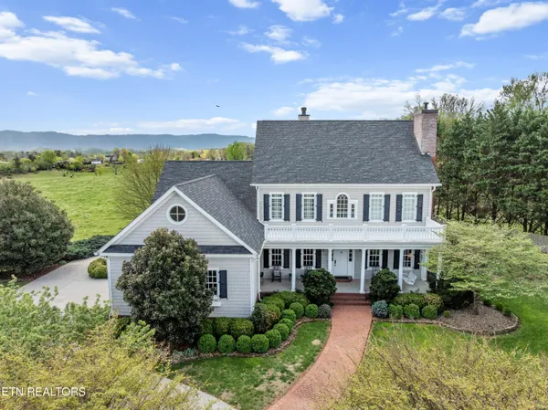 $1,199,500 | 3017 Larkspur Lane, Maryville, TN 37803