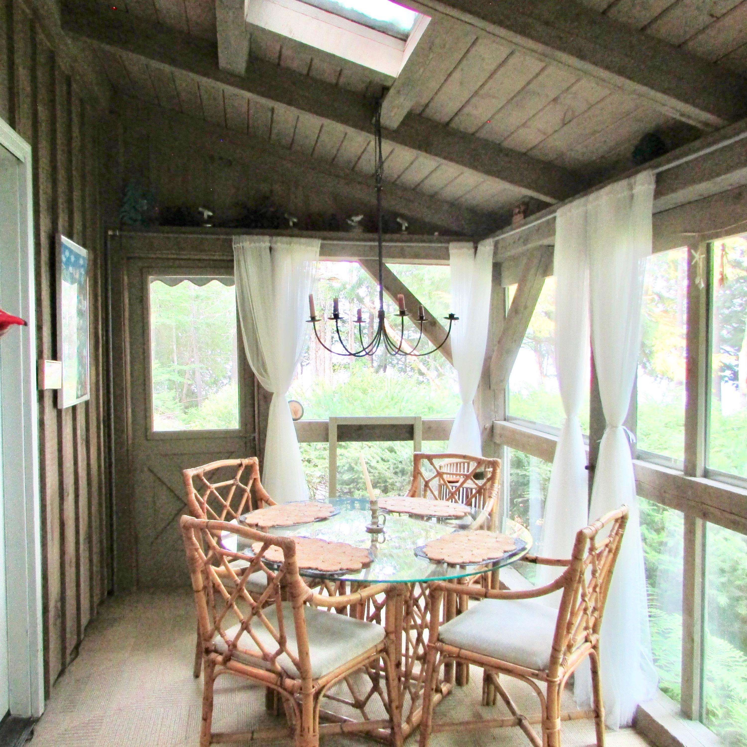 138 Lakeview Road Penobscot, ME 04476 - Photo 4 of 100 IMG_0602