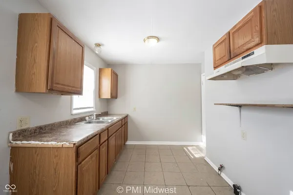 $1,099 | 1857 West 60th Street, Indianapolis, IN 46228