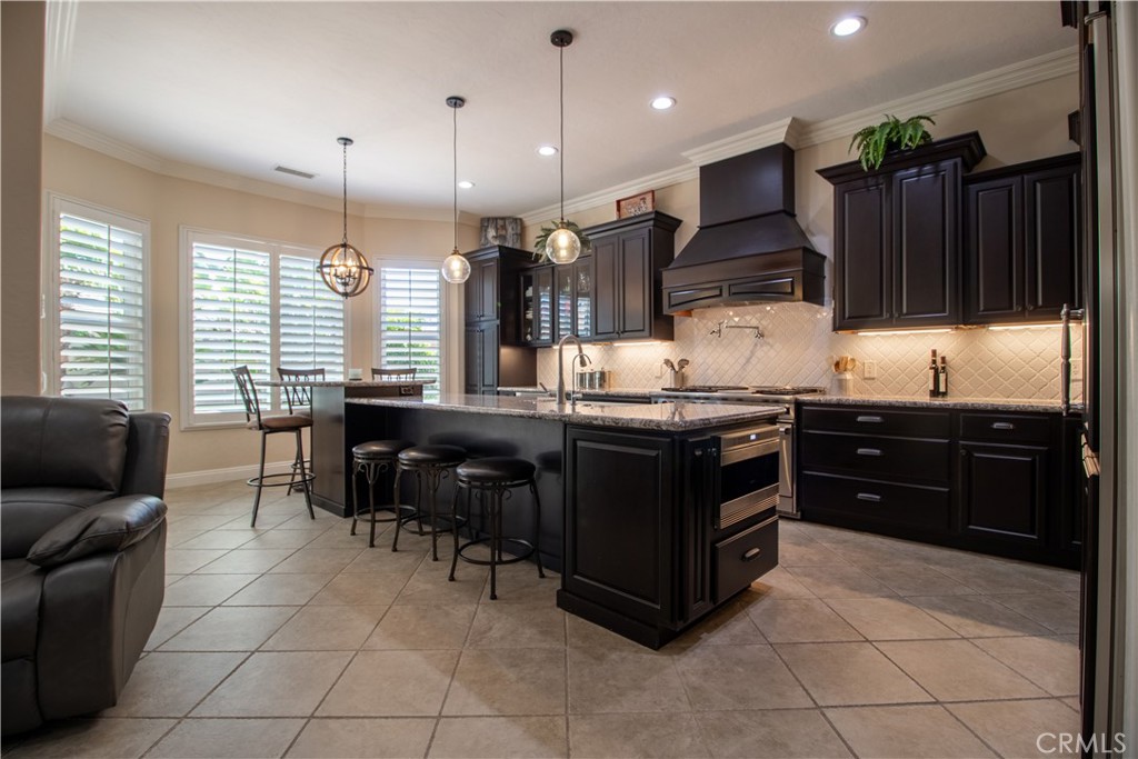33699 Spring Brook Circle Temecula, CA 92592 - Photo 33 of 46