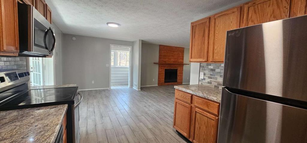 6131 Rockbridge Road Southwest Stone Mountain, GA 30087 - Photo 17 of 40