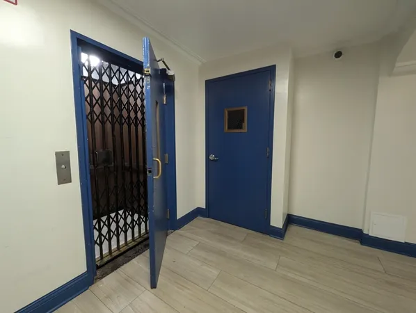 $1,495 | 5417 North Kenmore Avenue, Unit 202, Chicago, IL 60640