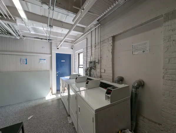 $1,495 | 5417 North Kenmore Avenue, Unit 202, Chicago, IL 60640