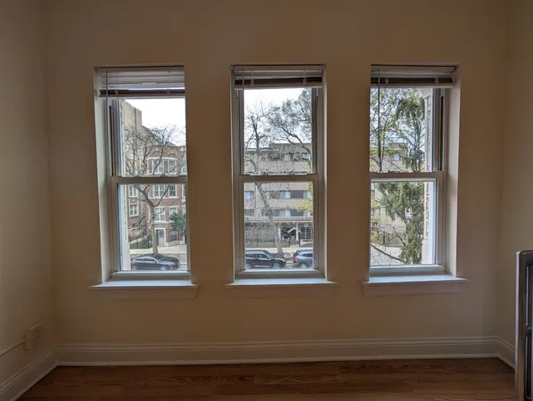 $1,495 | 5417 North Kenmore Avenue, Unit 202, Chicago, IL 60640