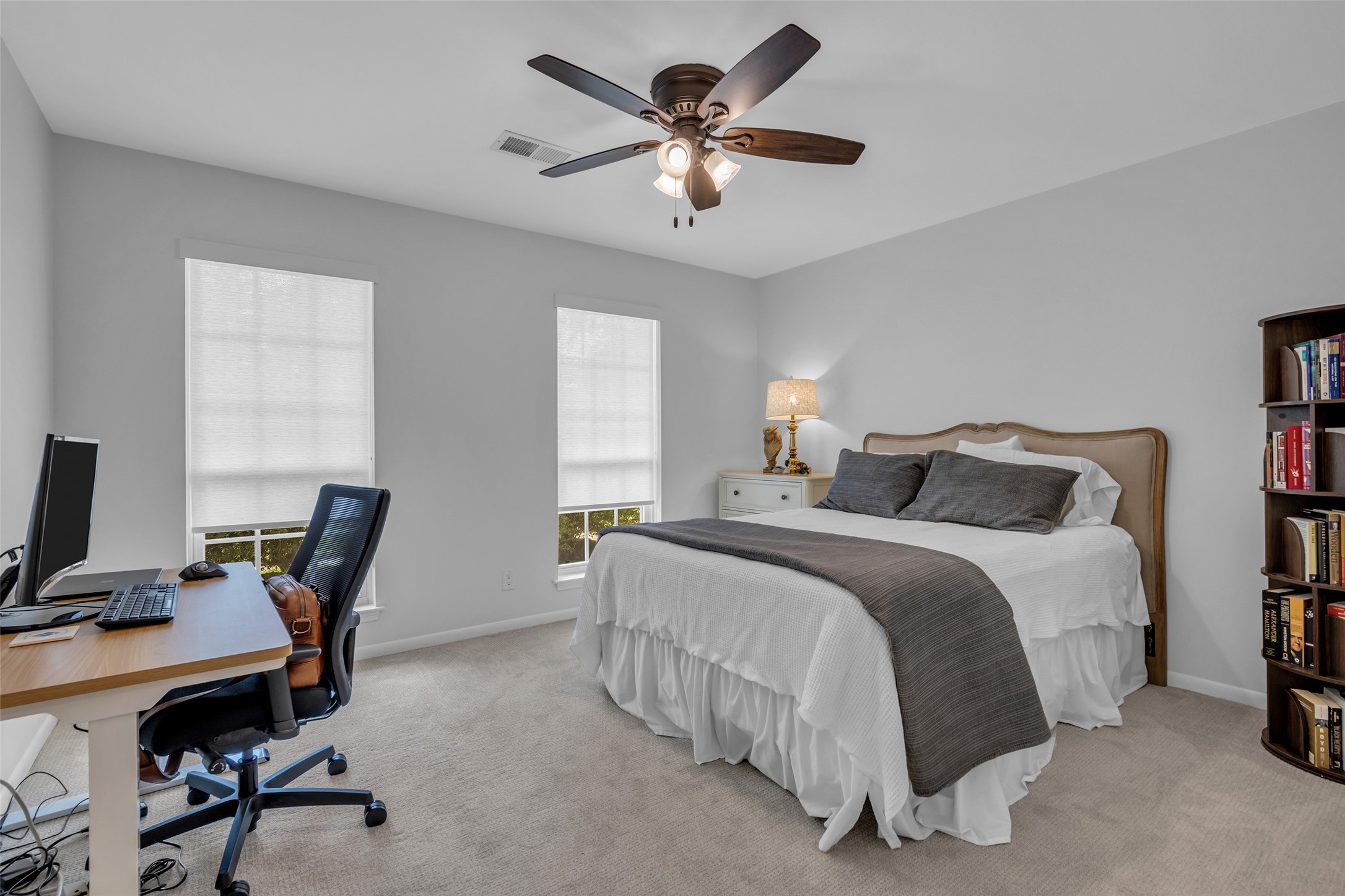 2526 Teague Road Houston, TX 77080 - Photo 32 of 41 Bedroom #3.