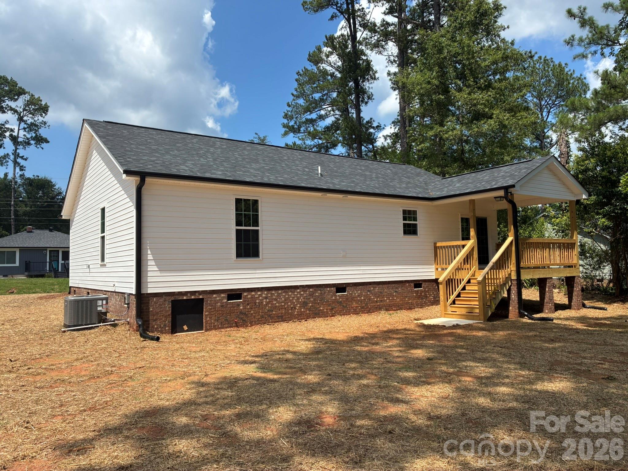 8 Wray Street York, SC 29745 - Photo 4 of 6