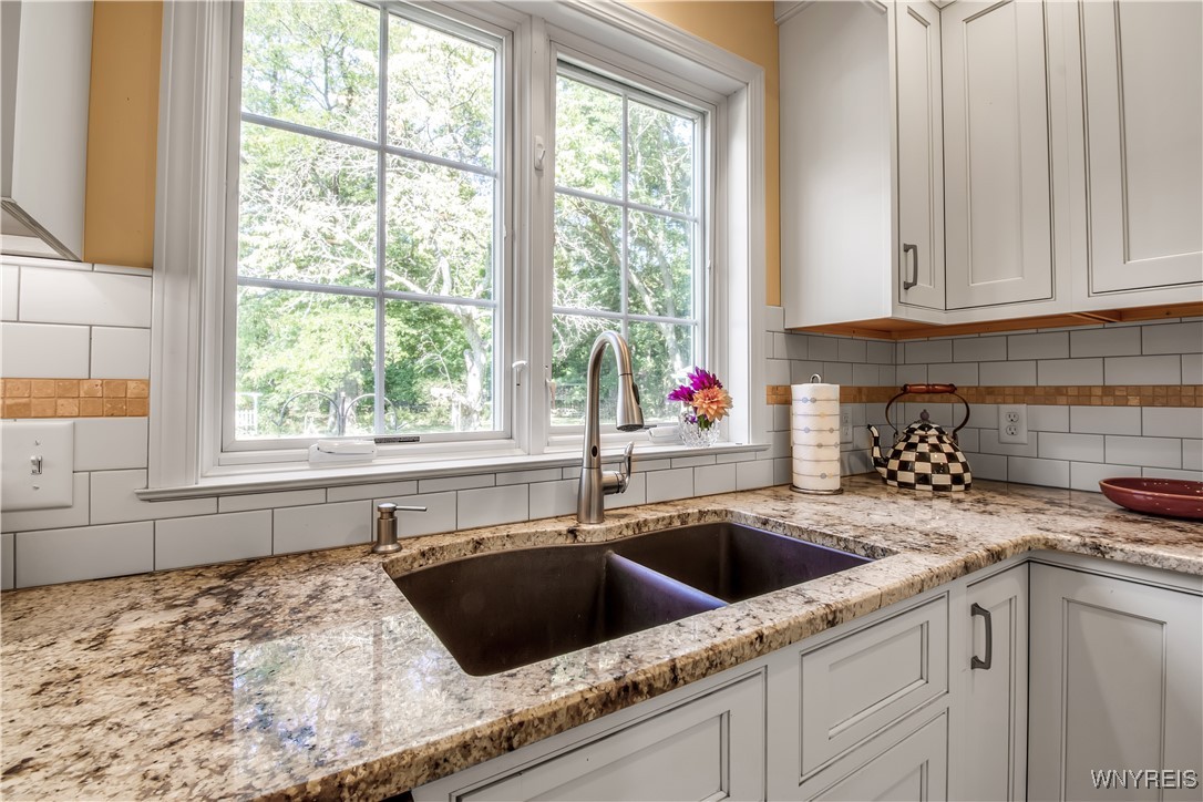 337 Riverview Drive Porter, NY 14174 - Photo 12 of 50