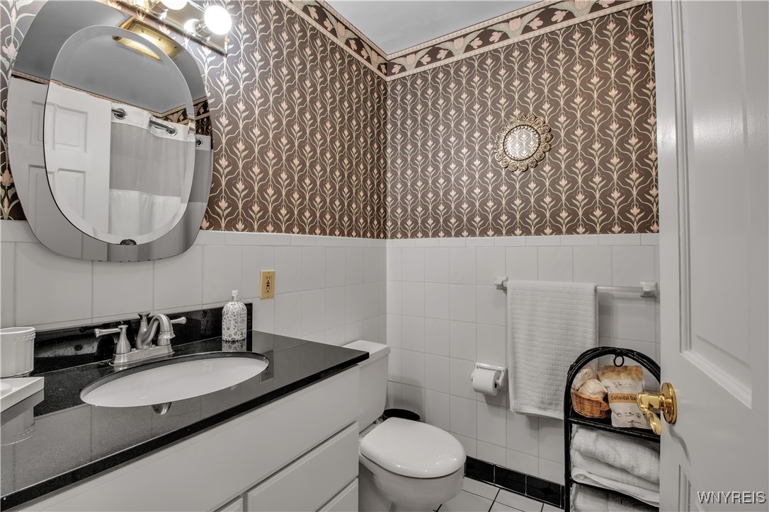 337 Riverview Drive Porter, NY 14174 - Photo 41 of 50 UPPER BATH