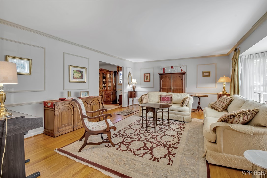 337 Riverview Drive Porter, NY 14174 - Photo 5 of 50 LIVING ROOM