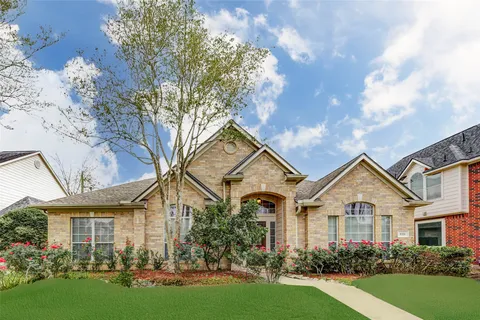 $475,000 | 8326 Green Valley Drive, Sugar Land, TX 77479