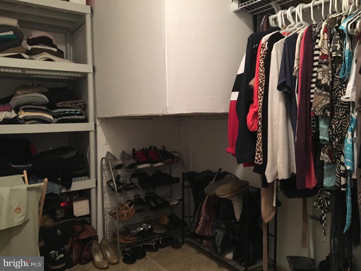315 Keller Road Glendora, NJ 08029 - Photo 7 of 16 Walk-in Closet