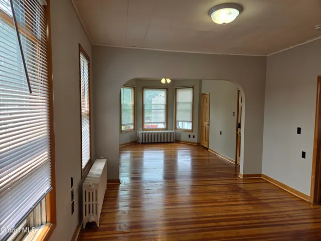 $1,500 | 810 6th Avenue, Unit 2, Troy, NY 12182