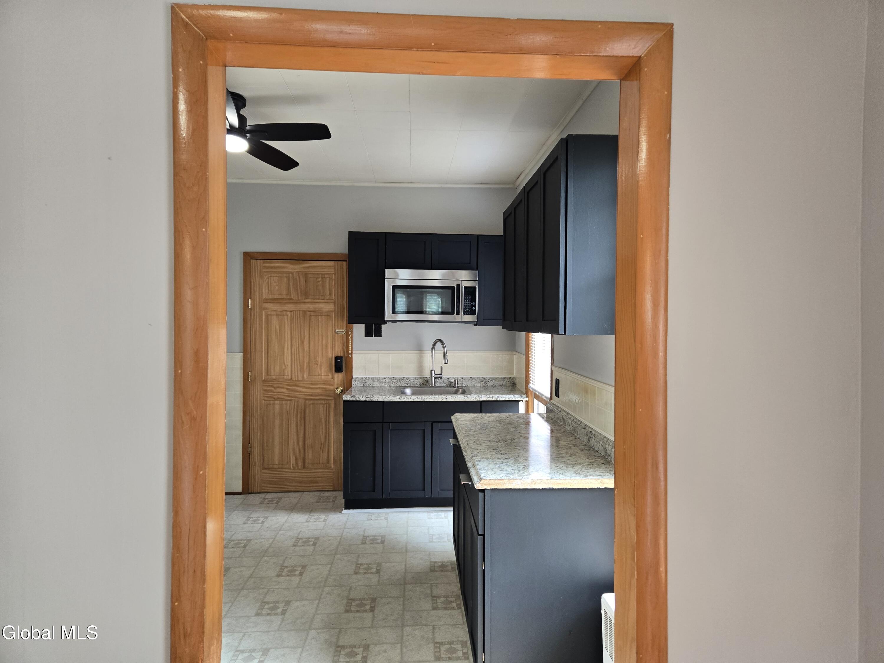 810 6th Avenue, Unit 2 Troy, NY 12182 - Photo 6 of 18 20250804_133754