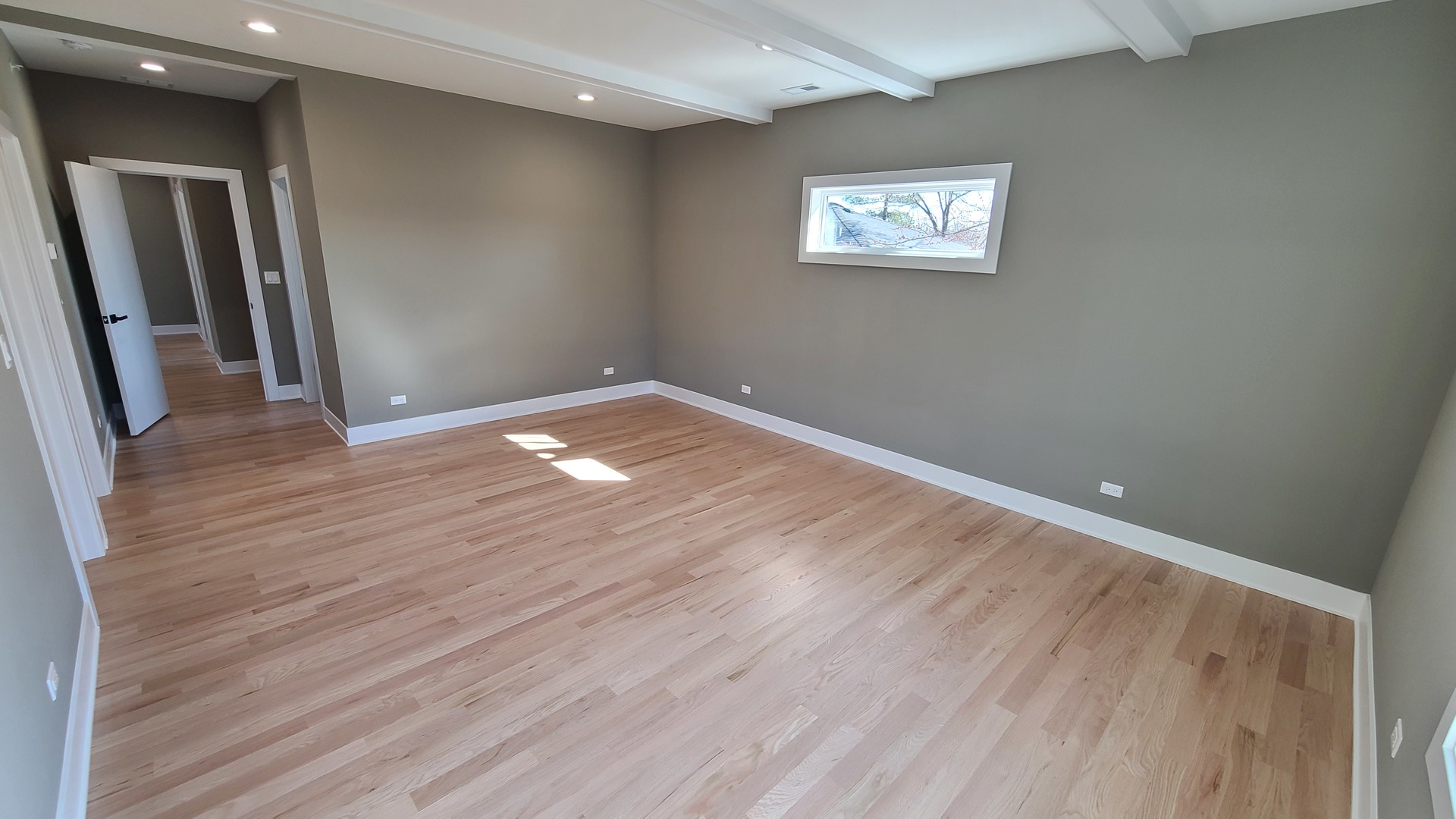 945 Red Oak Street Addison, IL 60101 - Photo 23 of 55 Gallery Image 23