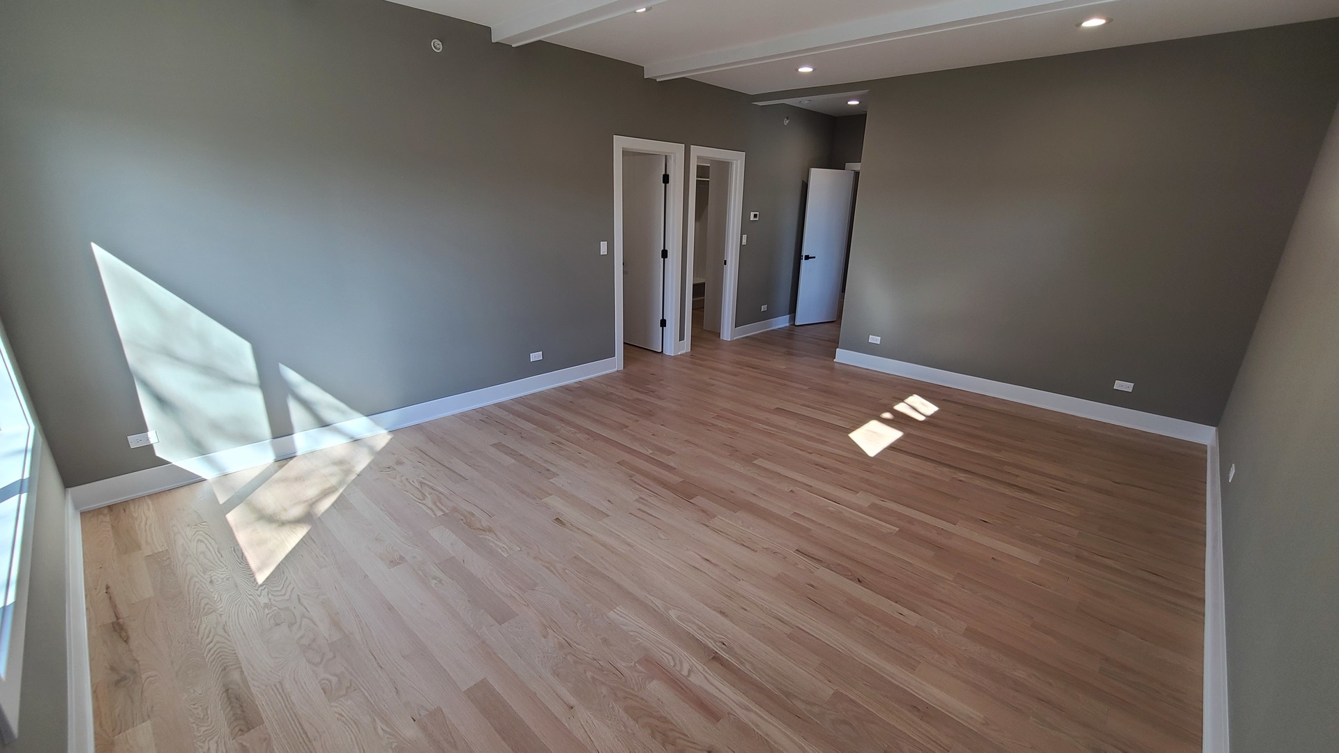 945 Red Oak Street Addison, IL 60101 - Photo 24 of 55 Gallery Image 24