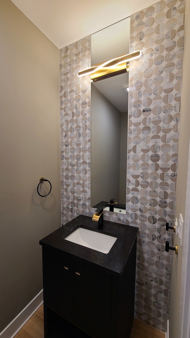 945 Red Oak Street Addison, IL 60101 - Photo 46 of 55 Gallery Image 46