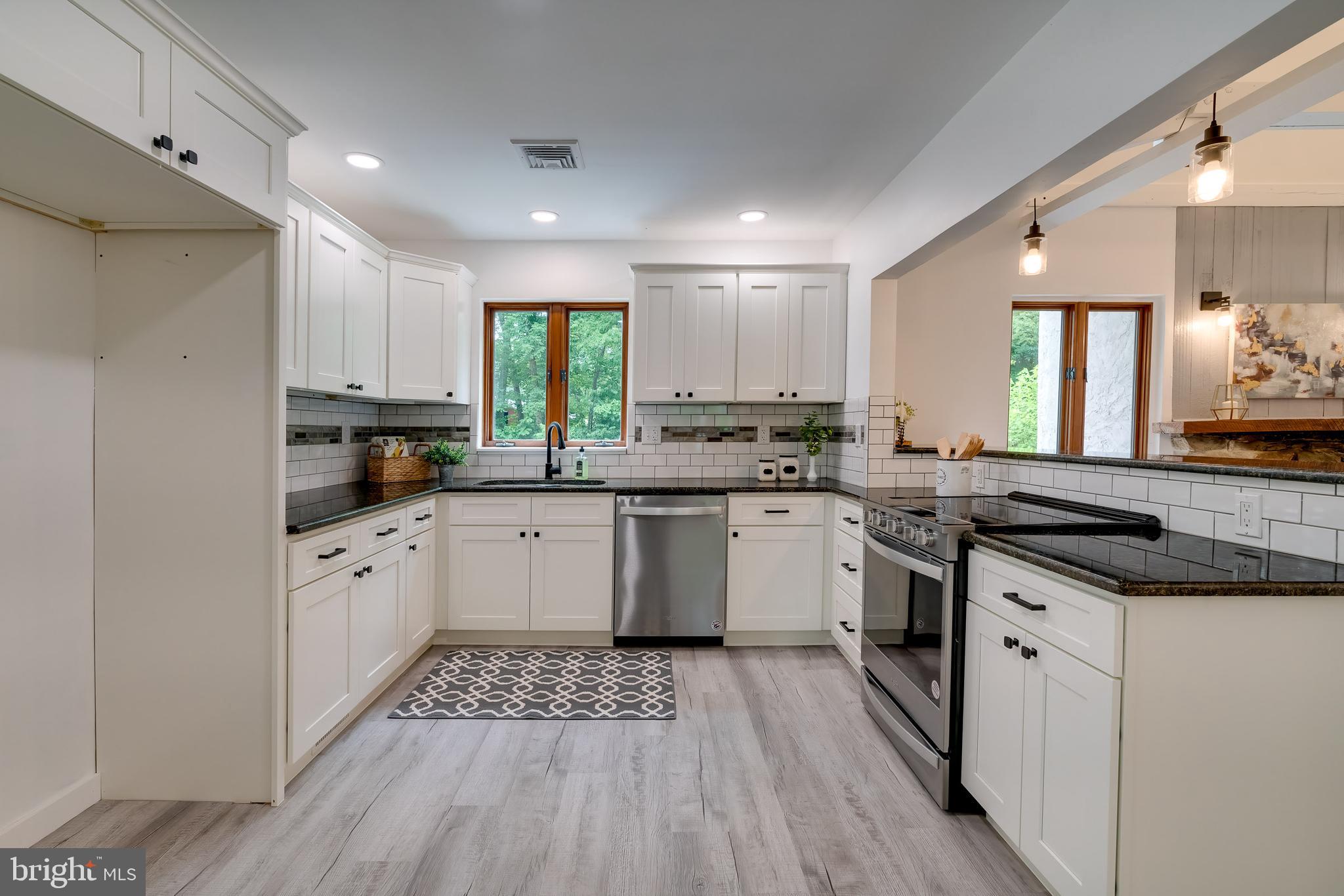 456 Yellow Hill Road Narvon, PA 17555 - Photo 14 of 36