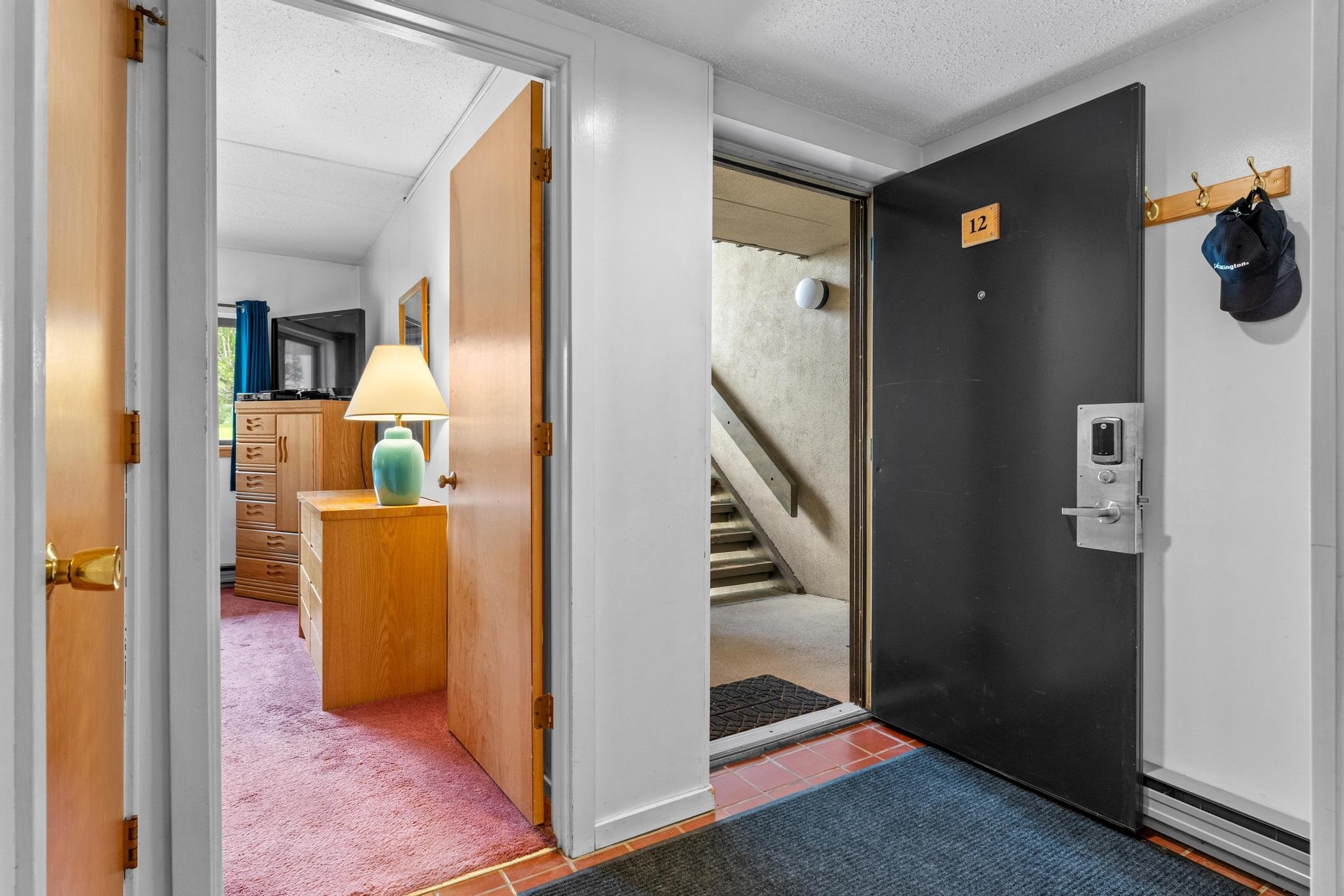 259 Old Mill Road, Unit D12 Killington, VT 05751 - Photo 5 of 29 Gallery Image 5