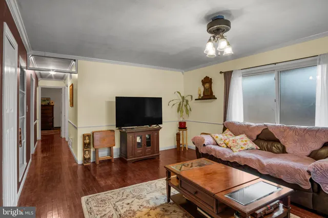 $330,000 | 28 Brentwood Road, Camp Hill, PA 17011