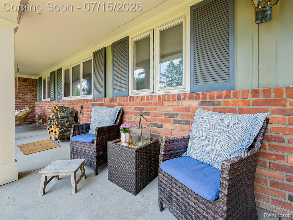 6730 Meadowlake Road Bloomfield Hills, MI 48301 - Photo 45 of 72