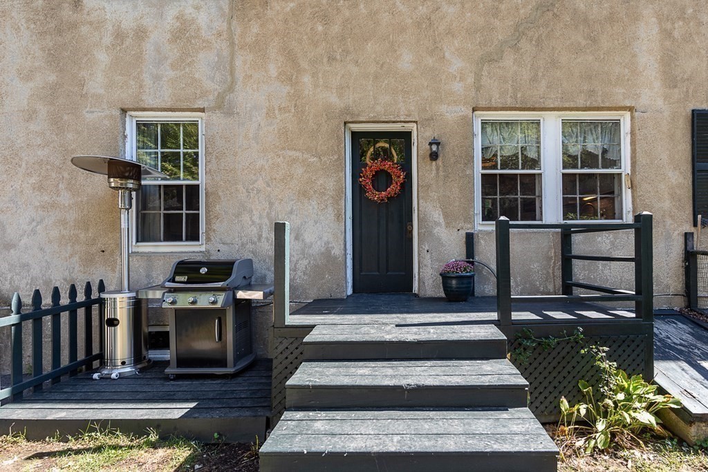 2 Orne Square, Unit 2 Salem, MA 01970 - Photo 25 of 28 a view of a entryway front of house