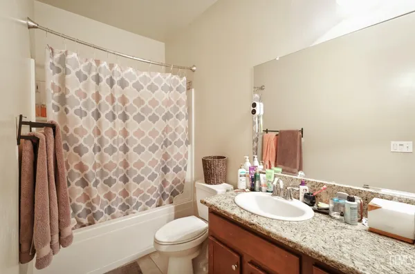 $610,000 | Undisclosed Address, Bakersfield, CA 93314