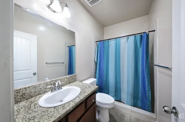 $610,000 | Undisclosed Address, Bakersfield, CA 93314