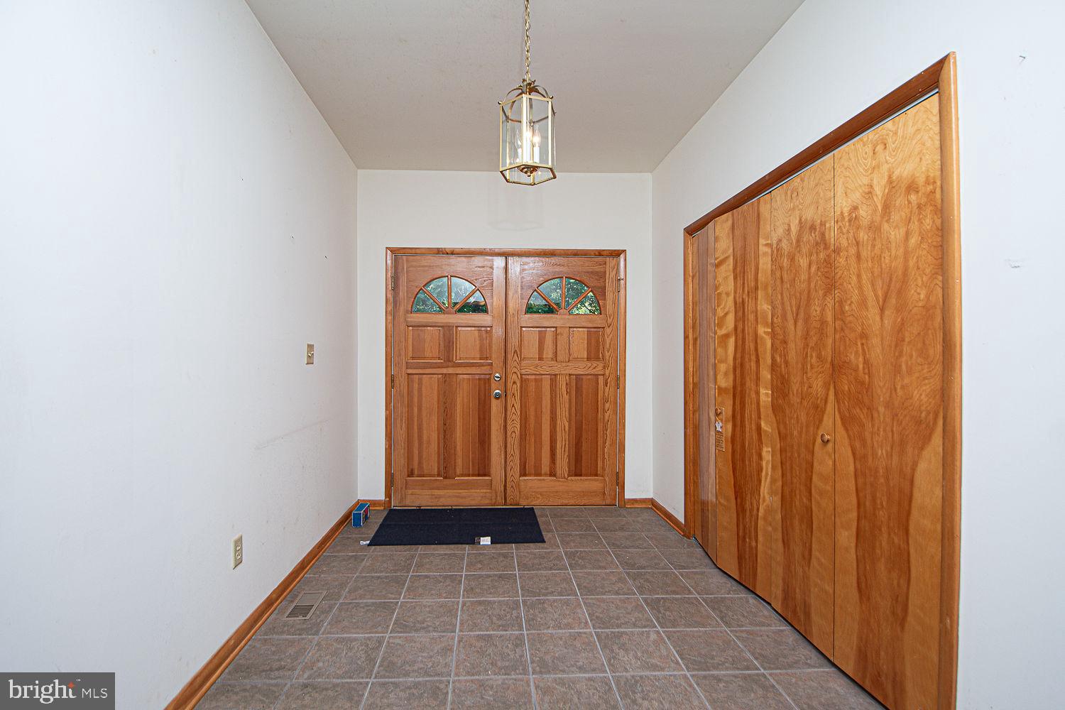 278 Poe Hill Road Front Royal, VA 22630 - Photo 6 of 47